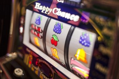 Blackjack table on abangku showing player hand, dealer cards, and chip controls